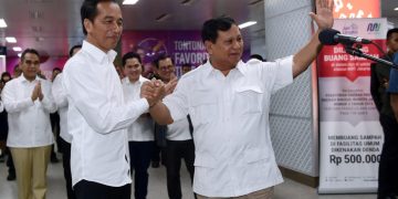 Menyoal Dasar Hukum Pemberian Jenderal Kehormatan kepada Prabowo