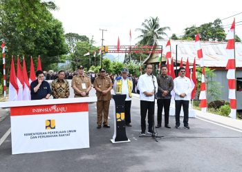 Resmikan 27 Ruas Jalan, Presiden Harap Konektivitas Antardaerah dan Antarprovinsi Makin Baik