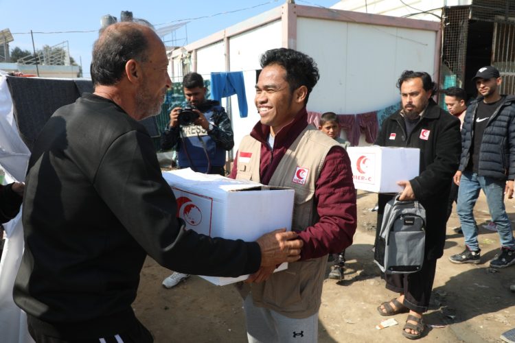 Truk-Truk Bantuan MER-C Berhasil Memasuki Gaza di Tengah Pembatasan Ketat Israel