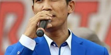 Safari Ramadhan, Sang Politisi Surau