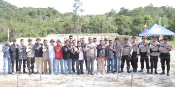 Polres Lingga Ajak Wartawan Latihan Menembak