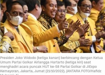 Menakar Kemungkinan Jokowi Gabung Golkar