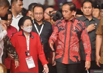 Antara Loyalitas dan Kepentingan – Tinjauan atas Hubungan antara PDIP dan Jokowi