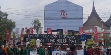 Sumbar Melawan Oligarki, Demokrasi Tidak Boleh Mati