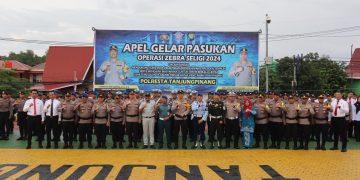 Kapolresta Tanjungpinang Kombes Pol Budi Pimpin Apel Gelar Pasukan Ops Zebra Seligi 2024