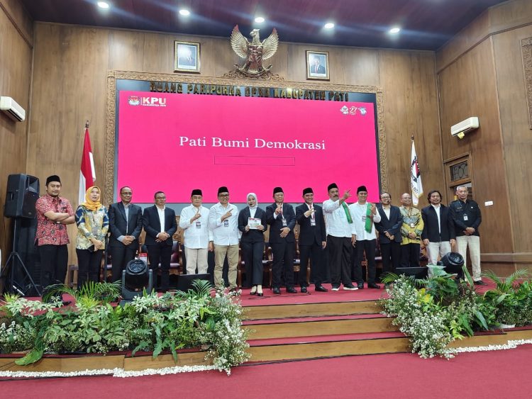 Debat Publik Perdana Pilkada Berlangsung Sengit di DPRD Pati
