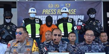 TNI AL Amankan Kapal Bawa 10 Kg Sabu di Perairan Karimun