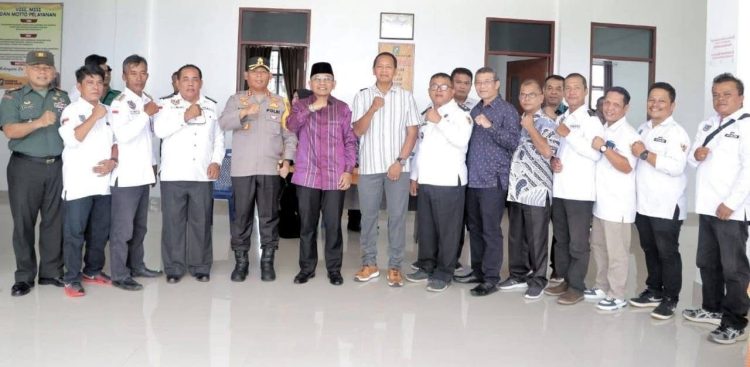 Terima Audiensi Apdesi, Bupati Simalungun Tekankan Semangat One Team, One Spirit