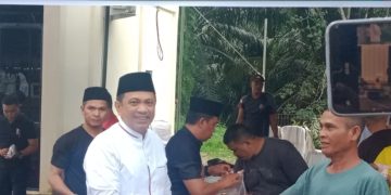 Usai Salat Iduladha, Kapolres Sarolangun dan Jajaran Sembelih Empat Ekor Sapi Kurban