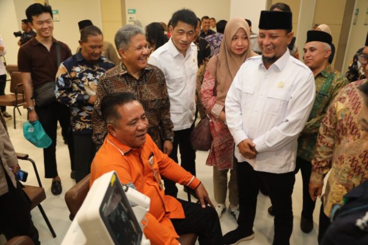 Jajaran DPRD Batam Hadiri Peresmian RS Awal Bros Batu Aji