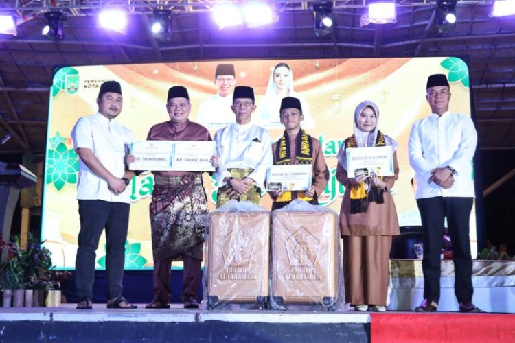 Pimpinan DPRD Batam Hadiri Perayaan Tahun Baru Islam 1 Muharram 1447 H