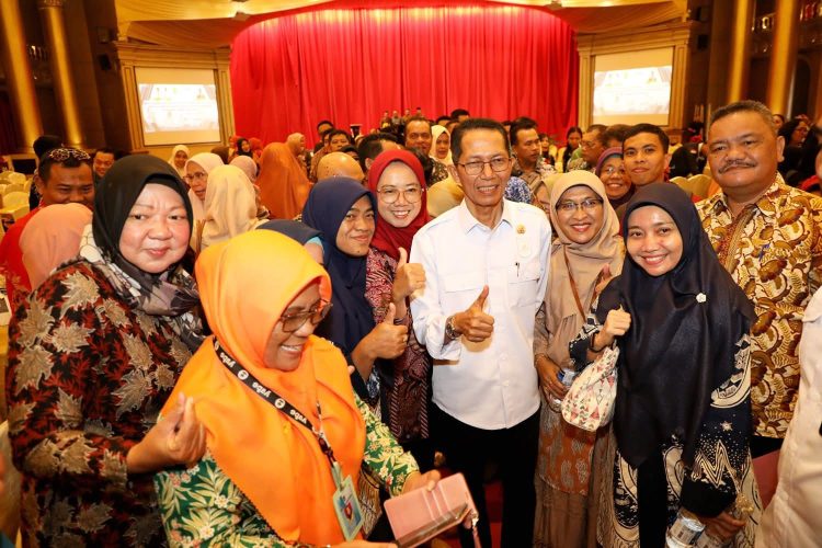 Sinergi Majukan Pendidikan, Wali Kota Batam Gelar Silaturahmi dengan Kepala Sekolah