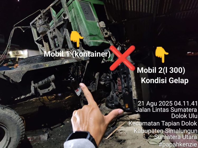 Enam Penumpang Luka, Sekolah Diliburkan Usai Truk Seruduk Bus di Simalungun