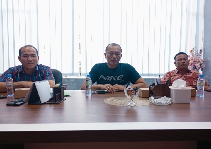 Pererat Sinergi, Kasipenkum dan Asintel Kejati Kepri Silaturahmi dengan Insan Media