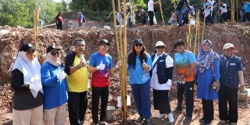 Lestarikan Lingkungan, BP Batam dan PT TDK Tanam Ratusan Pohon Bambu