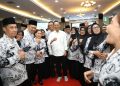 Buka Konferensi PGRI ke-VIII, Amsakar:  Daya Saing Batam Ada di Tangan Guru