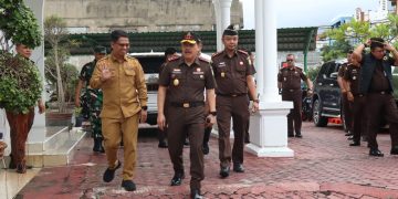 Kajati Kepri Kunjungi Kejari Karimun, Dorong Optimalisasi Pelayanan dan Penegakan Hukum