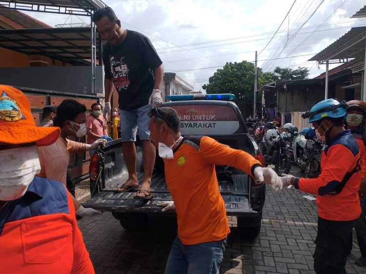 Warga Perumahan Taman Anggrek Di Pati Digegerkan Penemuan Pria Meninggal di Dalam Rumah