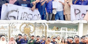 Mahasiswa Batubara Geruduk DPRD Sumut, Tuntut Pemprov Realisasi Proyek Bendungan dan Soroti Dugaan Korupsi Rp2,7 Triliun