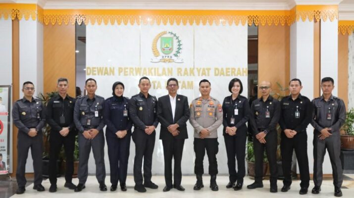 Kolaborasi Penguatan Layanan Publik, Ketua DPRD Batam Terima Peserta Sespimen Polri Dikreg 65