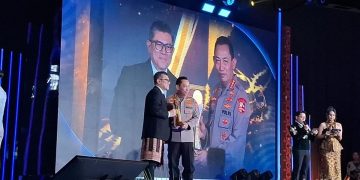 Kapolri Raih Penghargaan detikcom Awards 2025 sebagai Tokoh Penggerak Sinergi Keamanan & Pelayanan Publik