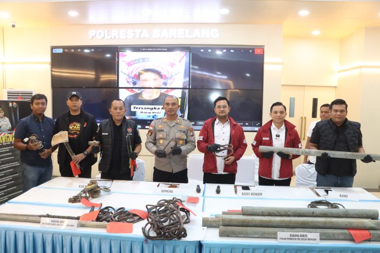 Jaringan Rayap Besi Pencuri Kabel dan Travo di Batam Dibekuk Polisi
