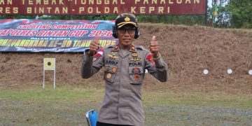 Wakapolres Bintan Kompol Ahmad Rudi Prasetyo Raih Juara pada Turnamen Menembak Momen HUT Bhayangkara ke-80