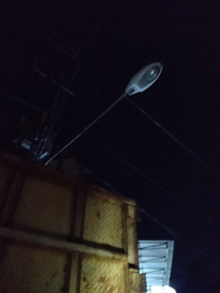 Lima Titik Lampu Jalan di Desa Rangkiling Simpang Padam Hampir Dua Bulan, Warga Keluhkan Minimnya Perhatian Dinas Terkait