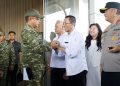 Wali Kota Batam Amsakar Sambut Kedatangan Panglima TNI di Bandara Hang Nadim
